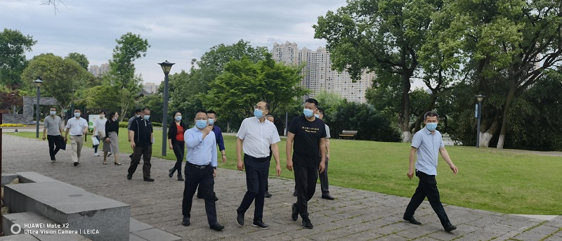 省政府发展研究中心副主任侯喜保一行赴衡阳开展湘江保护和治理第三个